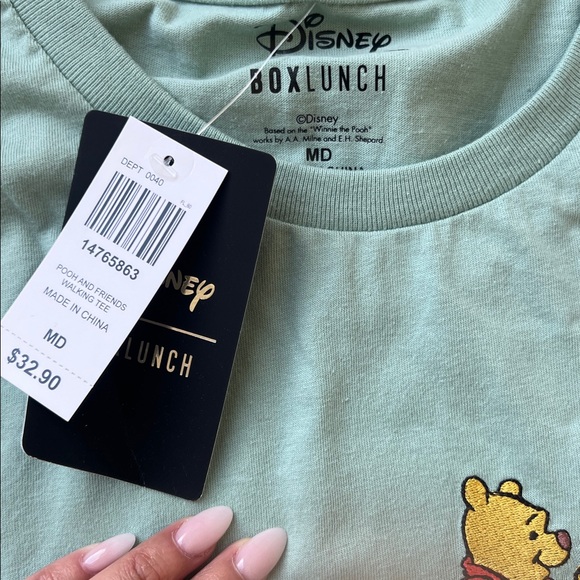 Disney tees bundle - Picture 3 of 3